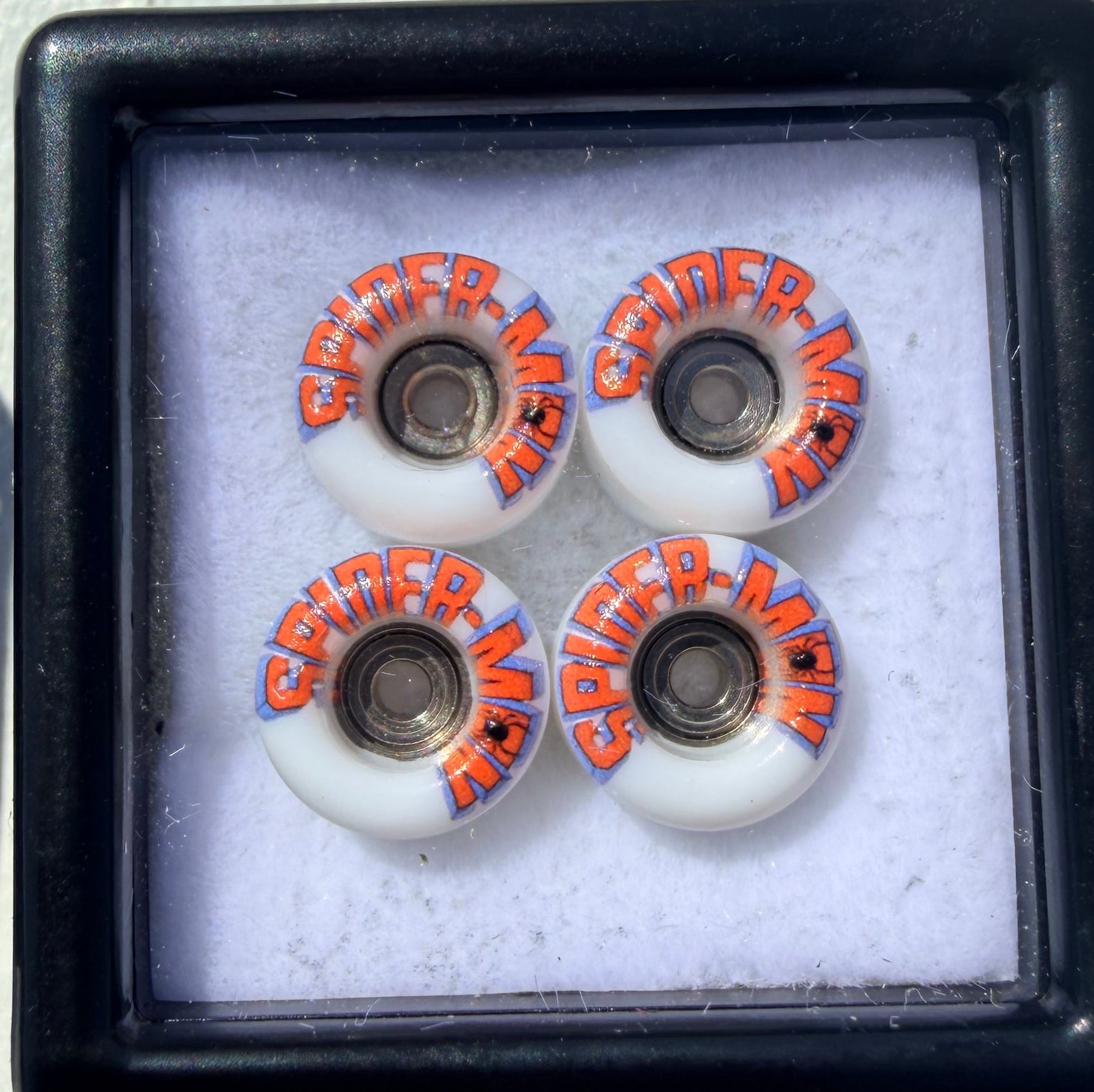 Spiderman Wheels - white