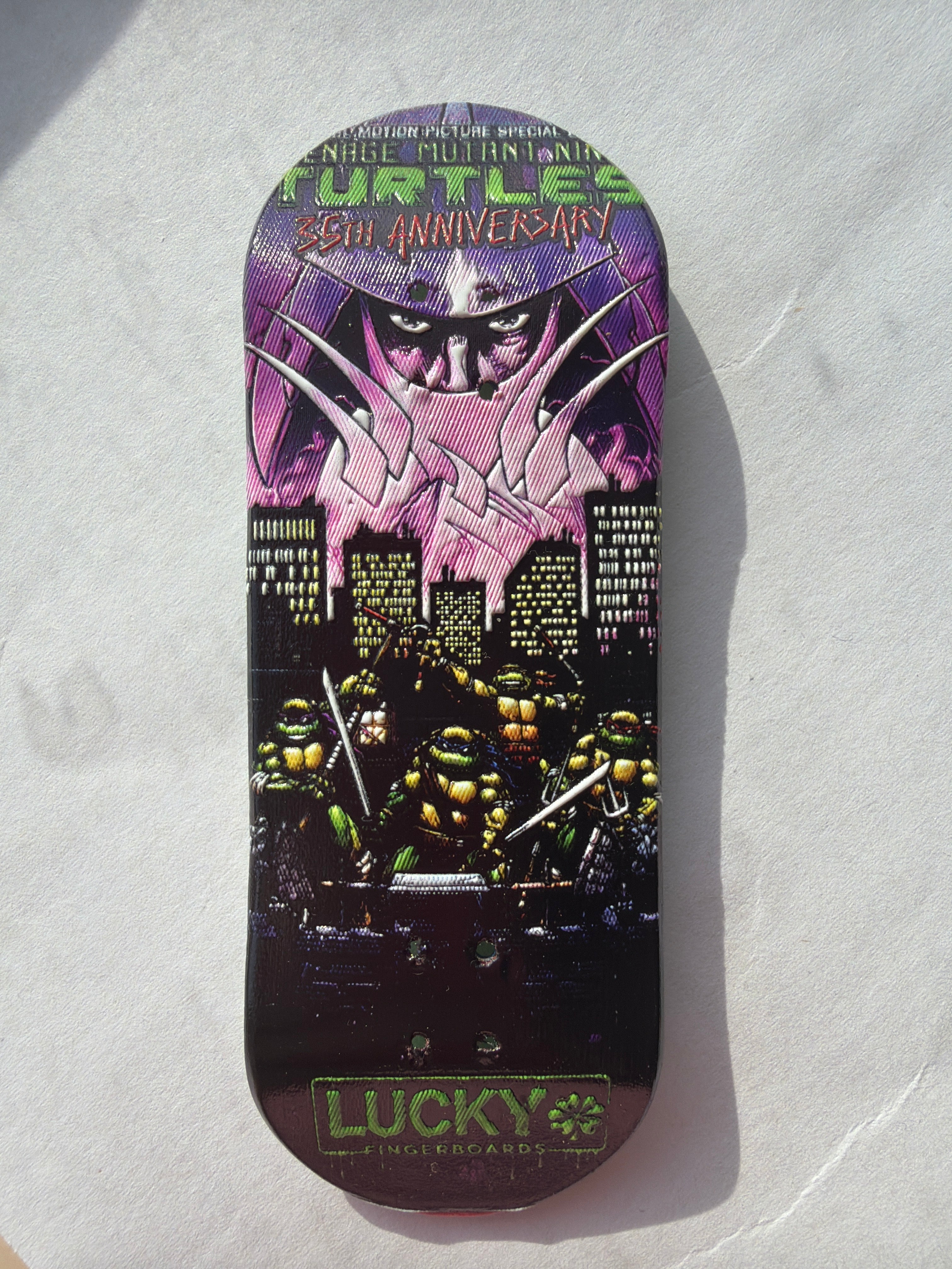 TMNT 35th Anniversary - 34mm - embossed